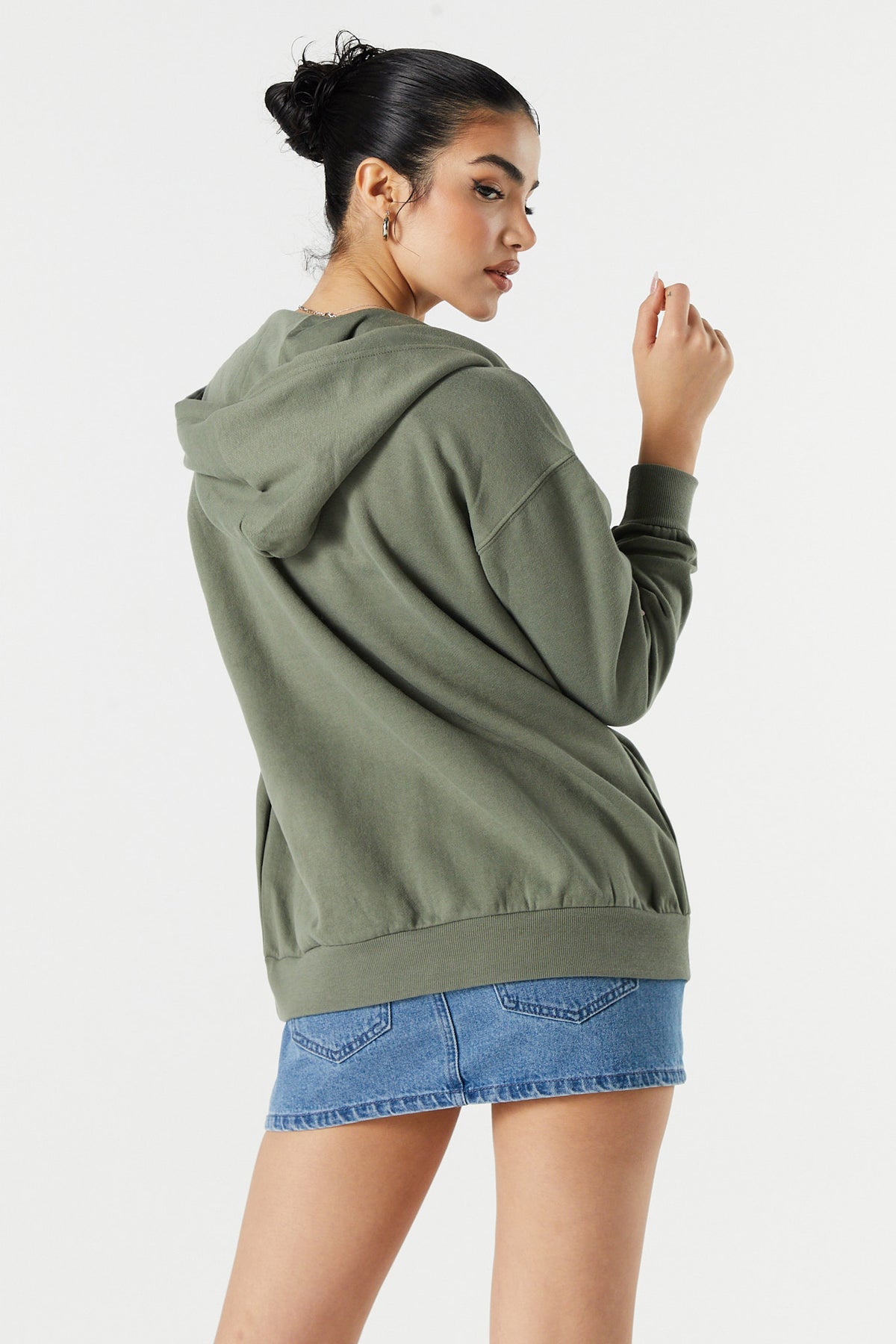 Find fashionable and practical Zip-Up Oversized Hoodie Sirens