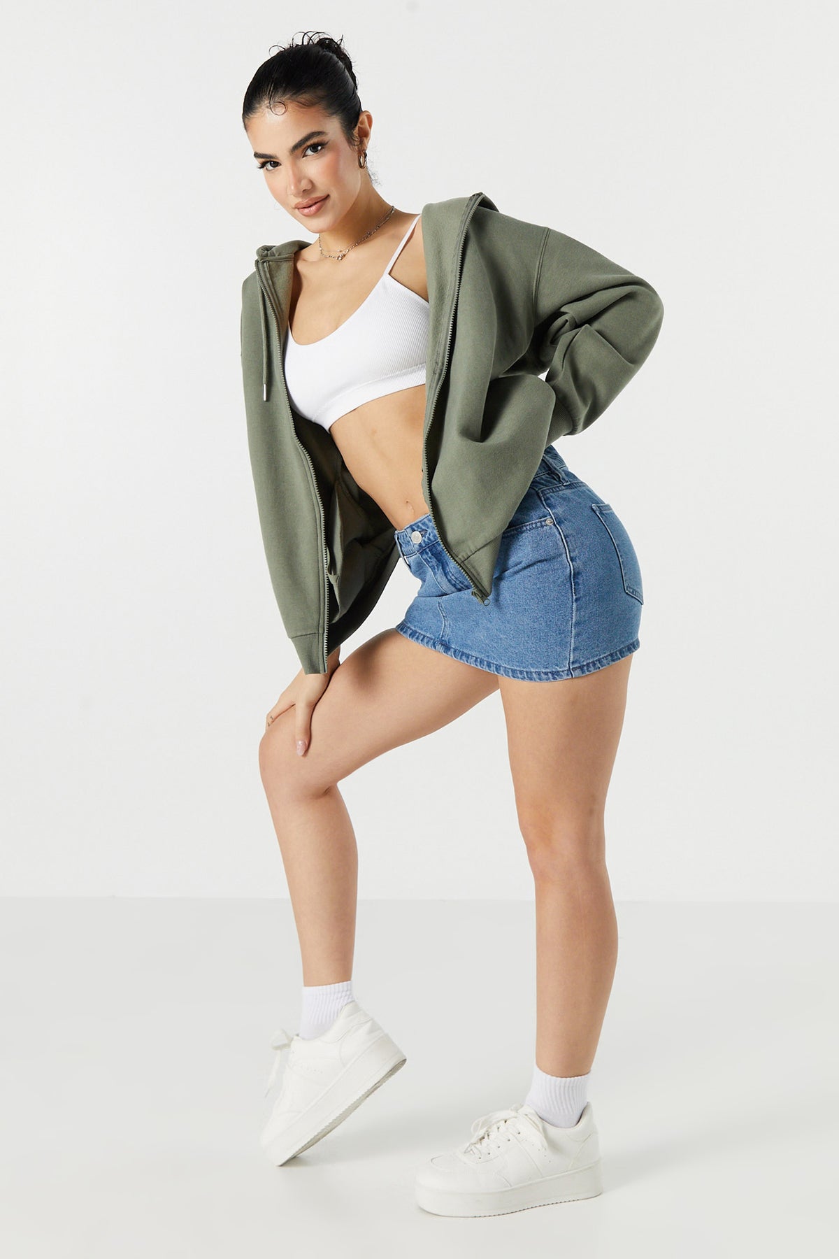 Find fashionable and practical Zip-Up Oversized Hoodie Sirens