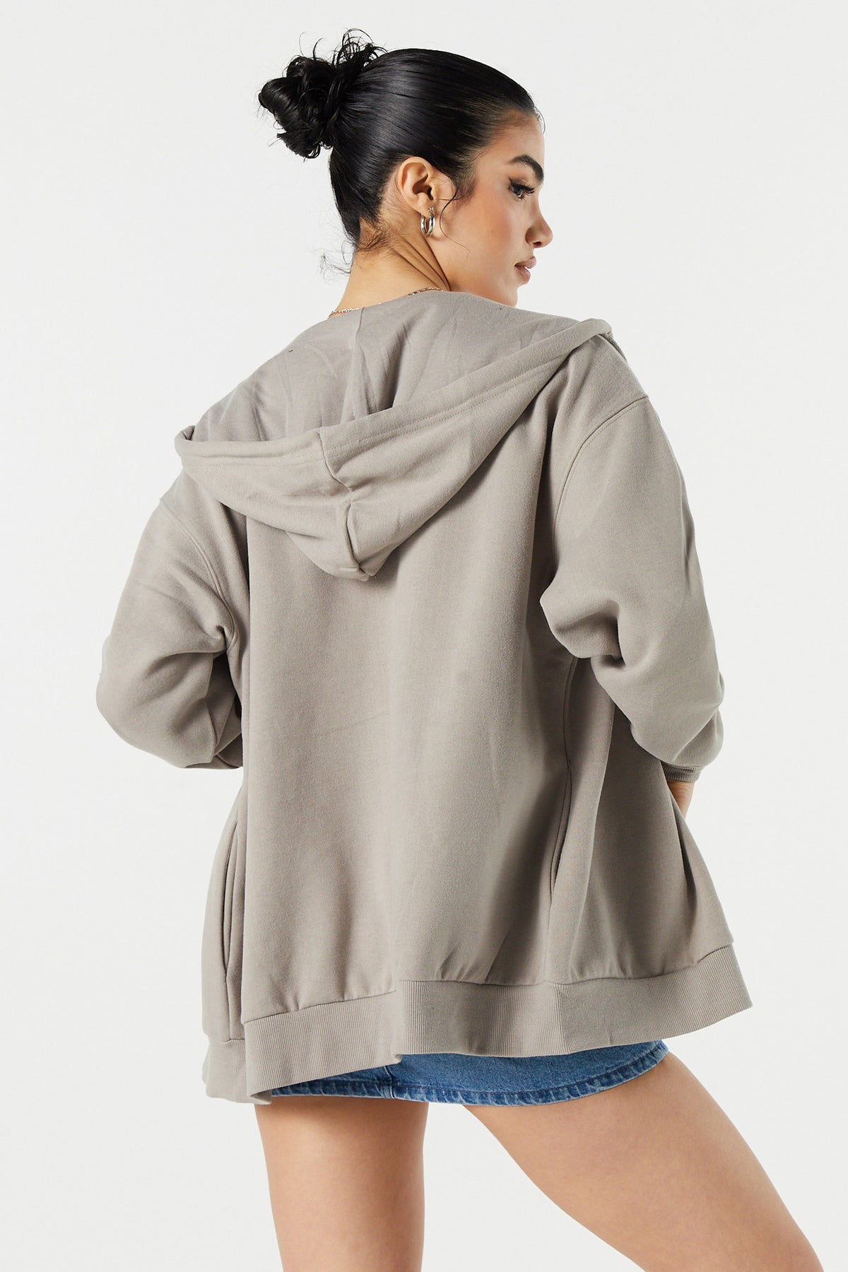 Find fashionable and practical Zip-Up Oversized Hoodie Sirens